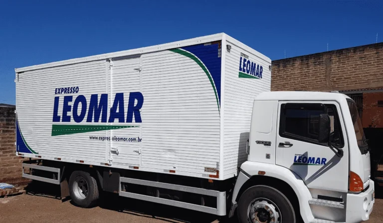 Expresso Leomar Contrata Motorista CNH D em Lajeado (RS): Vaga Urgente para Coleta e Entrega com CLT e Benefícios