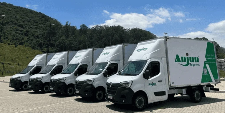 Anjun Abre Vagas Para Motorista Truck com Salário de R$ 2.500 e Bonificação no DF, Aparecida de Goiânia e Goiânia