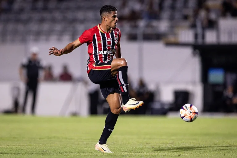 São Paulo Garante Vaga nas Quartas do Paulistão com Vitória de 2 a 1 sobre Ponte Preta: Veja o Próximo Adversário do Tricolor