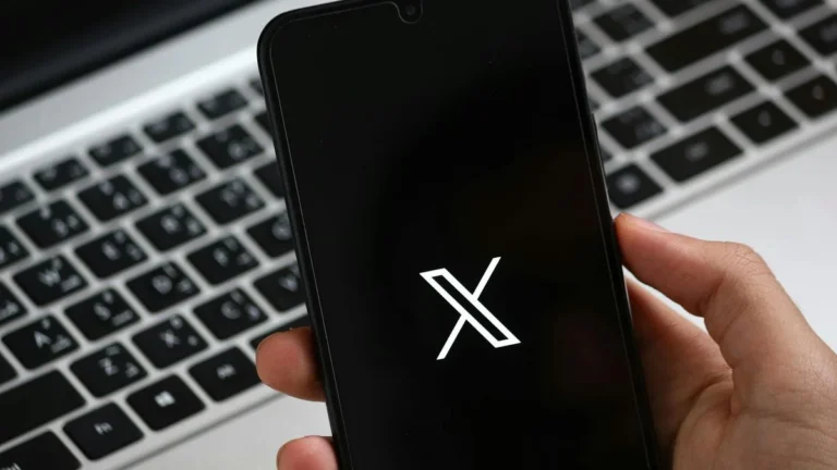 X (antigo Twitter) fora do ar: Plataforma enfrenta instabilidade global nesta segunda-feira (16) e gera pico de buscas