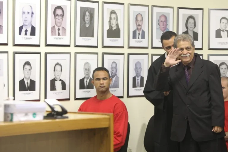 Condenado por homicídio de Eliza Samúdio, goleiro Bruno é registrado e pode voltar aos gramados na Copa do Brasil