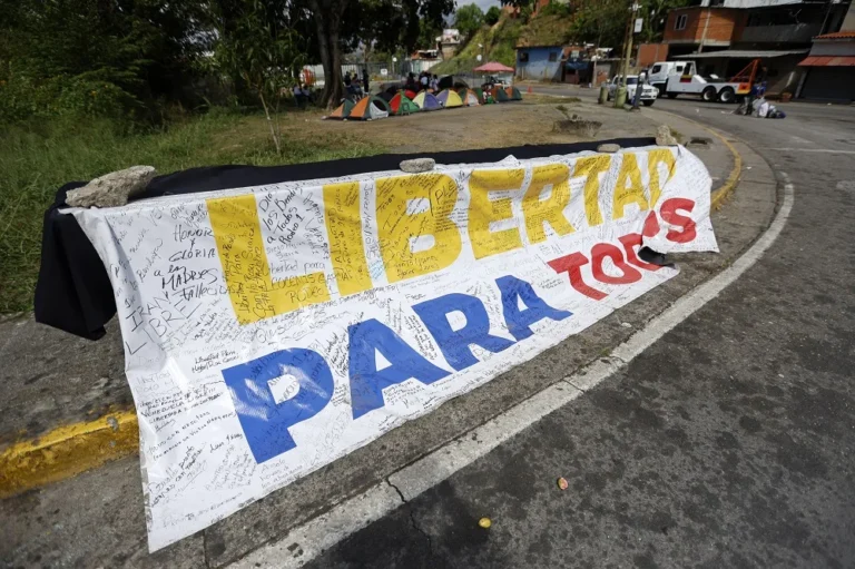 Anistia na Venezuela: Familiares de Presos Políticos Protestam e Exigem Libertações Imediatas