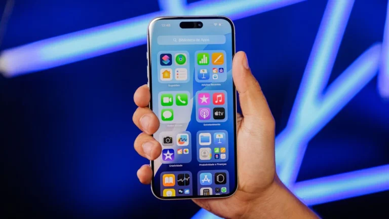 iOS 26.4: Quando chega e as 7 novidades que trarão Siri com IA do Google, novos emojis e mais segurança ao seu iPhone