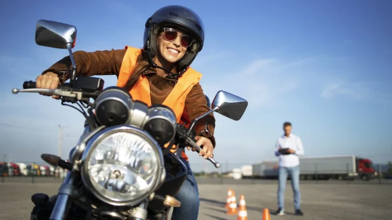 Nova CNH para Motos 2025: Entenda as Mudanças que Simplificam a Habilitação e o Que GERA Polêmica