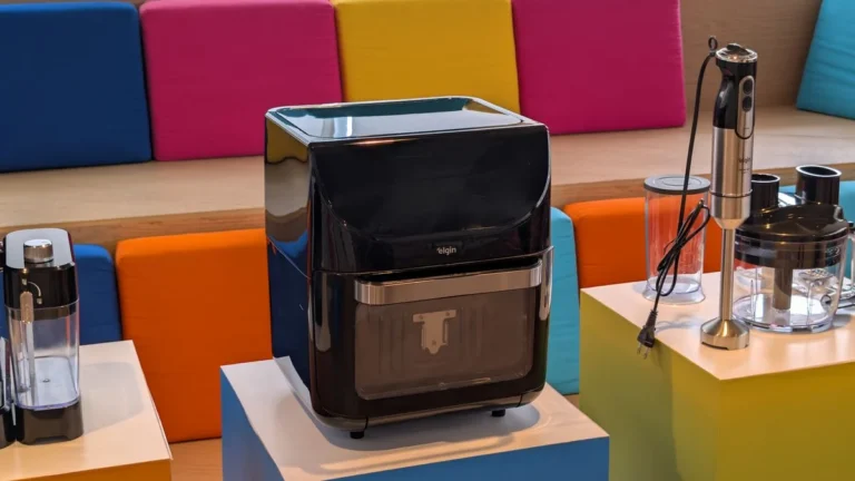 Elgin Lança Air Fryer Xtreme Oven Fry de 16 Litros, Mixer 5 em 1 com Ralador e Mais de 40 Novidades em Eletroportáteis para 2026