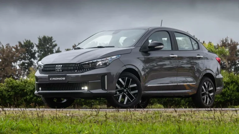 Fiat Cronos Quebra Barreira dos R$ 100 Mil e Se Torna o Sedan 0km Mais Barato do Brasil, Superando Hyundai HB20S