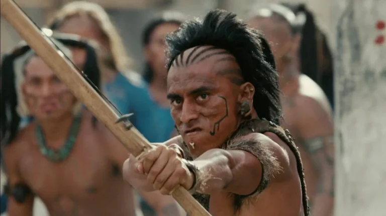Apocalypto 20 Anos Depois: A Análise de Mel Gibson Sobre Poder, Medo e o Sacrifício Humano que Ainda Ressoa