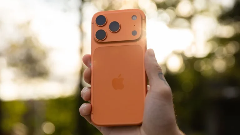 Apple é Multada em Mais de R$ 100 Mil no Brasil por Vender iPhone Sem Carregador na Caixa: Entenda a Decisão do Procon-AL e o Histórico de Polêmicas da Gigante da Tecnologia