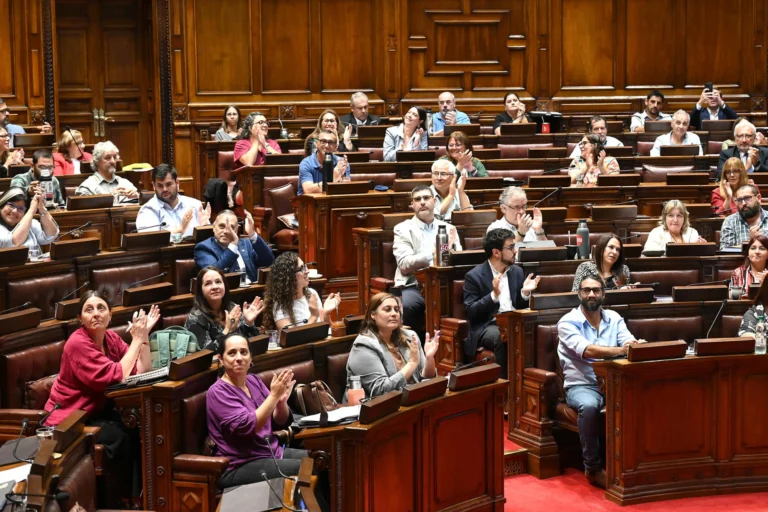 Uruguai dá passo histórico e se torna o primeiro país a ratificar acordo UE-Mercosul