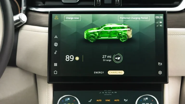 Estudo Chocante Revela: Carros Híbridos Plug-in Consomem até 3 Vezes Mais Combustível na Realidade do que o Prometido