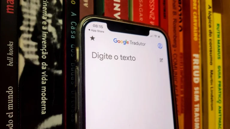 Google Tradutor Fica Mais Inteligente: Nova IA Analisa Contexto de Conversas para Traduções Naturais