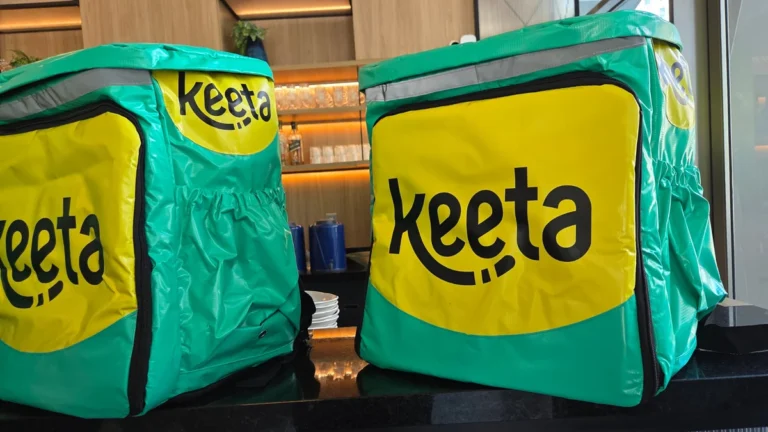 Keeta demite 200 funcionários no Rio de Janeiro e adia lançamento de delivery: Entenda a estratégia e o foco em “livre mercado”