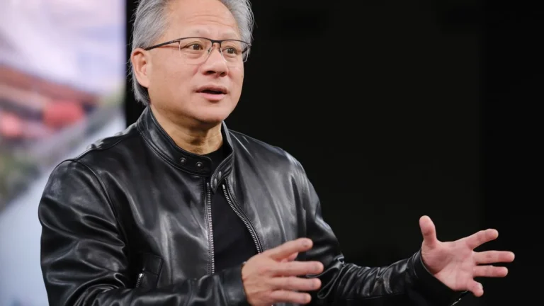NVIDIA Recua em Aportes Bilionários na OpenAI e Anthropic: Jensen Huang Explica Fim dos Investimentos Privados Antes de IPOs das Gigantes de IA
