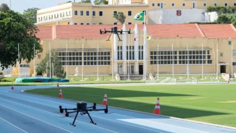 Exército Brasileiro Lança Sistema Inovador com I.A. para Coordenar ‘Enxames de Drones’ na Defesa Nacional