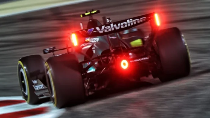 Fórmula 1 2026: Entenda o Significado das Novas Luzes nos Carros para Segurança e Performance no Albert Park