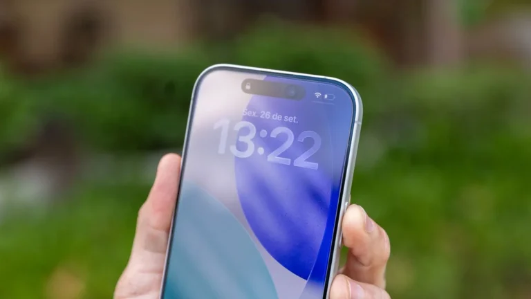 Apple Manterá Polêmico Design Liquid Glass no iOS 27, Mas Prepara Grande Novidade de Personalização para Resolver Críticas de Legibilidade