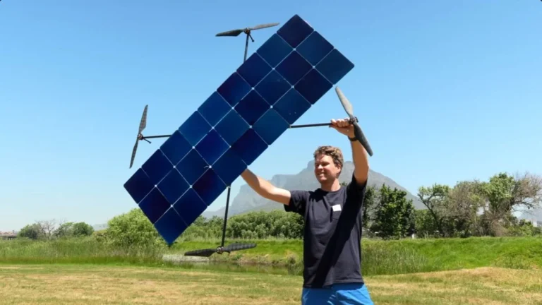 Youtuber Sul-Africano Constrói Drone Solar Caseiro que Voa por Mais de 5 Horas Ininterruptas com Bateria Minúscula
