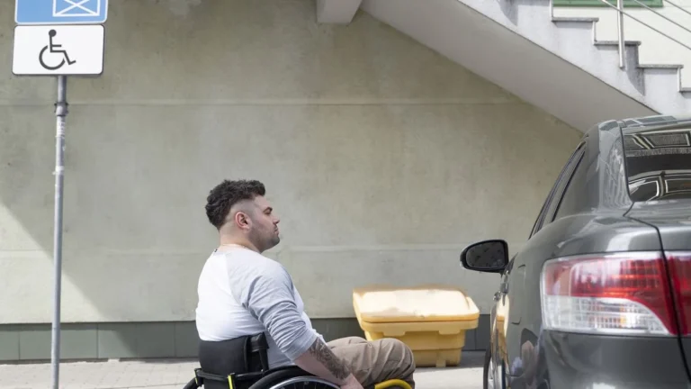 Carro PcD 2026: Guia Completo para Isenção de Impostos, Elegibilidade e o Novo Teto de R$ 200 Mil