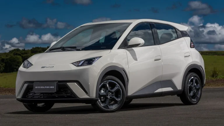 BYD Dolphin Mini Reafirma Domínio e Faz História no Top 10 Geral de Vendas em Fevereiro; Captiva EV Surpreende e Estreia no Ranking dos Elétricos Mais Vendidos