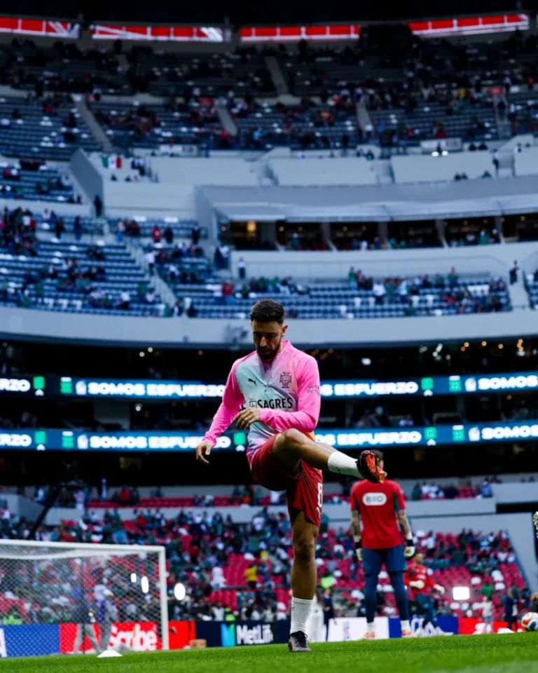 Estádio Azteca: Reinauguração É Marcada por Empate Sem Gols Entre México e Portugal, Morte de Torcedor e Intensos Protestos Sociais Antes da Copa de 2026