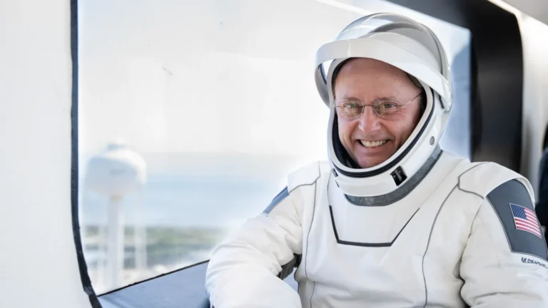 Astronauta da NASA Mike Fincke Viveu Mistério Aterrorizante na ISS: Perdeu a Fala do Nada no Espaço e Médicos Não Sabem o Motivo