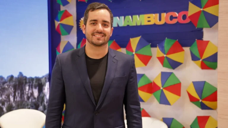 Pernambuco Brilha no M&E Awards 2026: Eleito Melhor Destino de Sol e Praia e Cultura do Ano