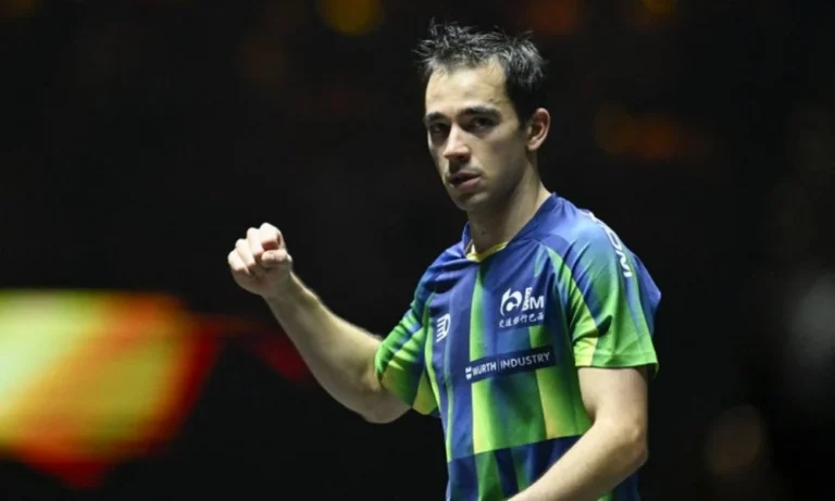 Hugo Calderano Desafia Líder Mundial Wang Chuqin na Semifinal da Copa do Mundo de Tênis de Mesa em Macau Buscando Vaga na Final e Defesa do Ouro