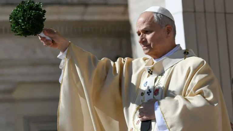 Papa Leão XIV: Páscoa é chamado à esperança ativa contra indiferença e ‘idolatria ao lucro’