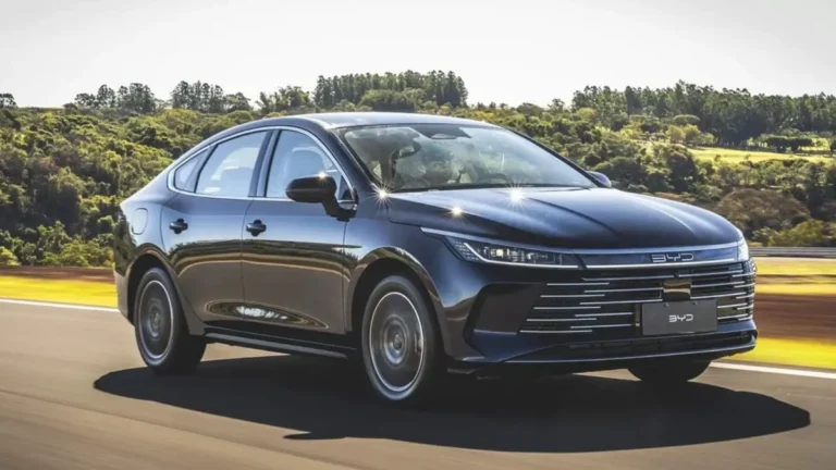 BYD King GL: Sedan Híbrido Plug-in Chega ao Brasil com Preço Abaixo do Corolla e Desconto de R$ 37 Mil, Acelerando a Eletrificação