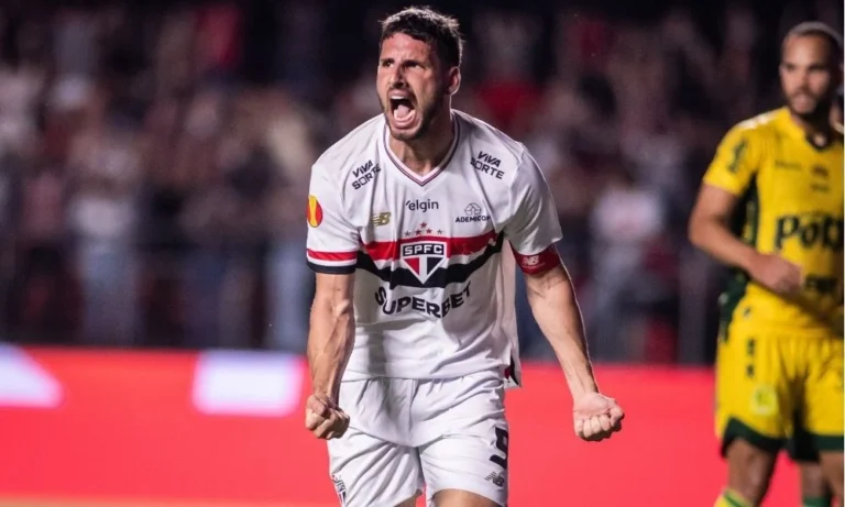 Vitória x São Paulo: Onde Assistir ao Vivo, Horário e Canais de Transmissão da Partida Pelo Brasileirão