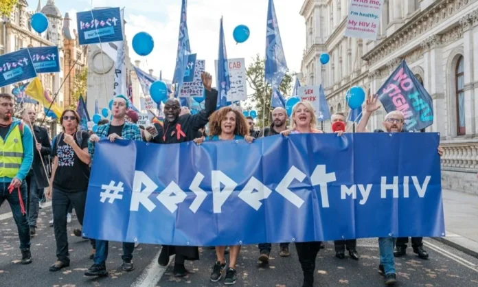 Homem de 63 anos entra em remissão de HIV após transplante de medula óssea para tratar câncer