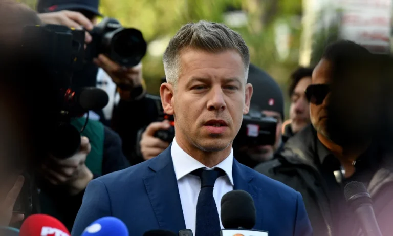 Péter Magyar promete suspender mídia estatal na Hungria e restaurar o Estado de Direito