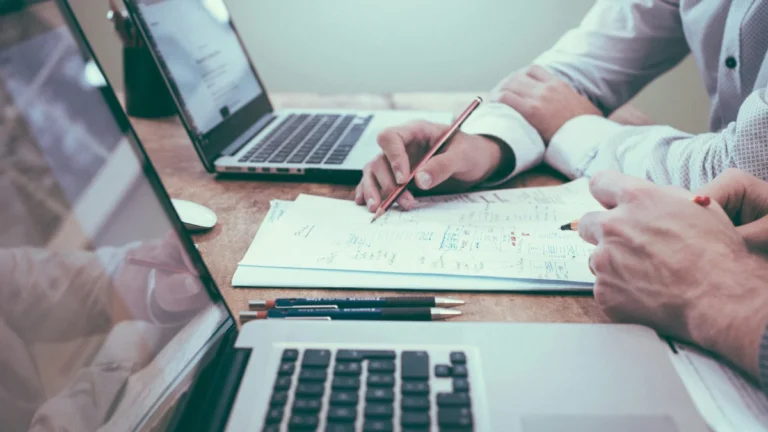 Magalu Lança Movetech: 90 Vagas Gratuitas em Curso de Computação em Nuvem para Impulsionar Diversidade e Carreira na Tecnologia