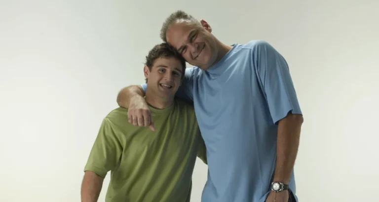 Filho de Oscar Schmidt Revela Descoberta de Novo Tumor em 2023 e Luta Secreta do Pai Antes de Morrer