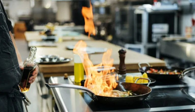 Feira Brasil na Mesa: Sebrae e Chefs de Origem Elevam Sabores Rurais com Cozinha Show Inédita