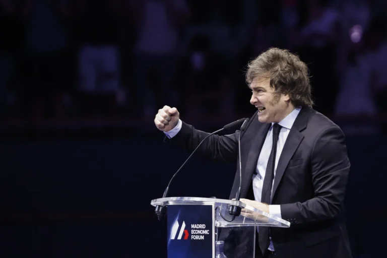 Milei inspira-se no Brasil e avança com Ficha Limpa e reforma eleitoral para 2027 na Argentina