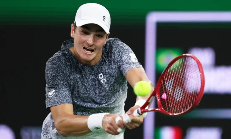 João Fonseca Avança à 3ª Rodada do Madrid Open Após Desistência de Marin Cilic por Intoxicação Alimentar