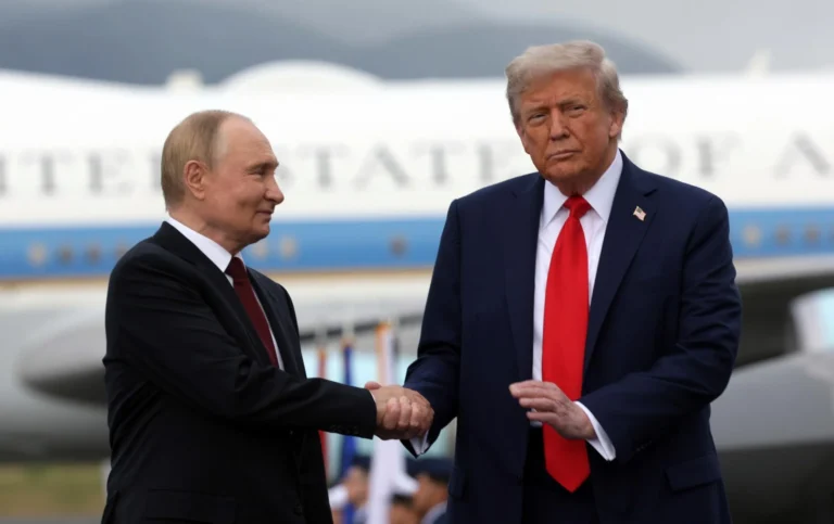 Putin Apresenta Propostas a Trump para Desbloquear Crise Nuclear com o Irã em Conversa Telefônica de 1h30