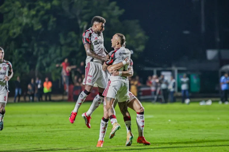 Vitória x Coritiba: Onde Assistir ao Vivo, Horário e Transmissão da 14ª Rodada do Brasileirão no Barradão
