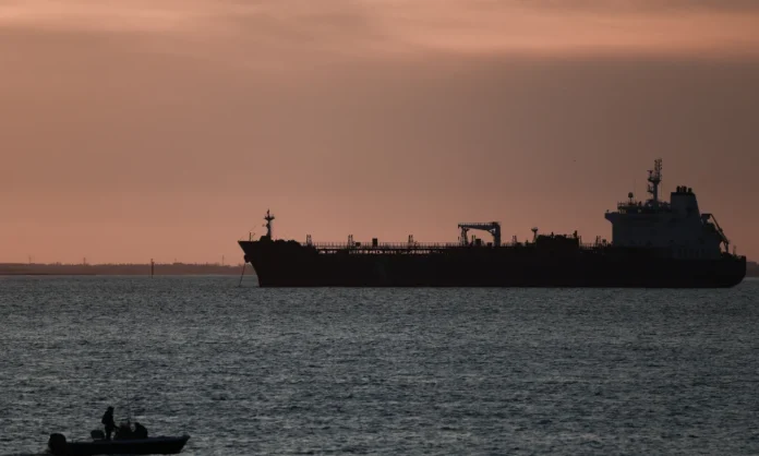 ONU Pede Cautela Máxima com Escoltas Navais dos EUA no Oriente Médio e Destaca Riscos para Marinheiros