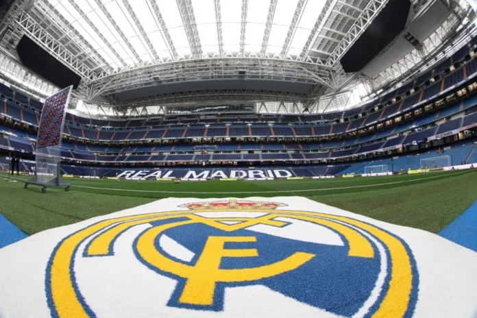 Real Madrid multa Valverde e Tchouaméni em quase R$ 3 milhões após confusão em treino que deixa uruguaio fora do El Clásico e evidencia frustração