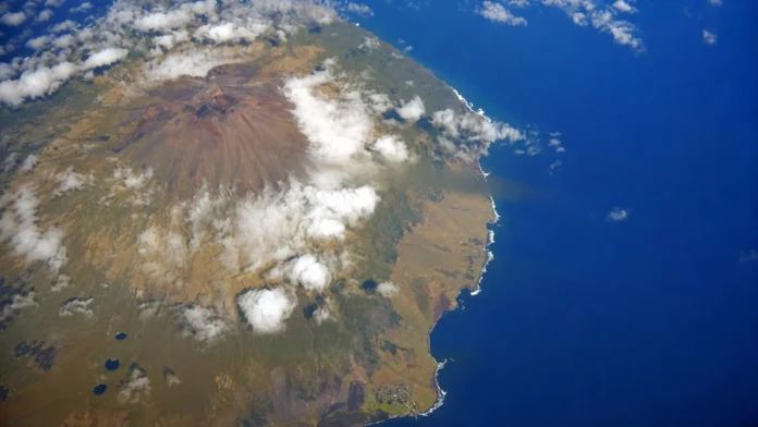 Tristão da Cunha: O Isolamento Extremo da Ilha Mais Remota do Mundo Agora Lida com Suspeita de Hantavírus Após Cruseiro