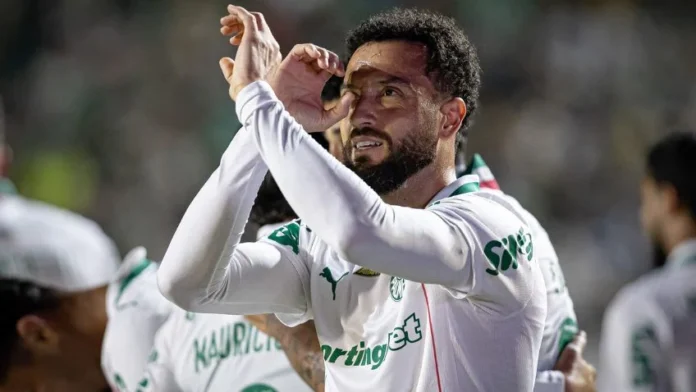 Palmeiras Despacha Jacuipense com Goleada de 4 a 1 e Carimba Vaga nas Oitavas da Copa do Brasil: Felipe Anderson Brilha em Noite de Garotos