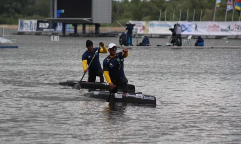 Isaquias Queiroz e Gabriel Assunção Conquistam Ouro e Bronze na Copa do Mundo de Canoagem, Impulsionando o Brasil com Múltiplos Pódios Também na Paracanoagem