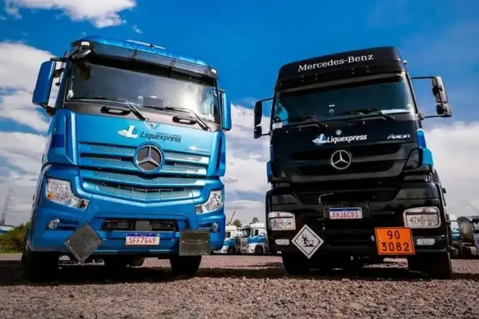 Oportunidade para Motoristas Carreteiros: Liquexpress Abre Vagas em Araucária e Curitiba com Foco em Transporte de Produtos Perigosos