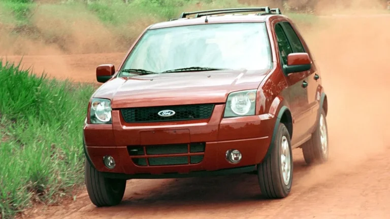 Ícone dos SUVs no Brasil: Calculamos o Preço Atualizado do Ford EcoSport de 2003 com a Inflação e o Valor Surpreende