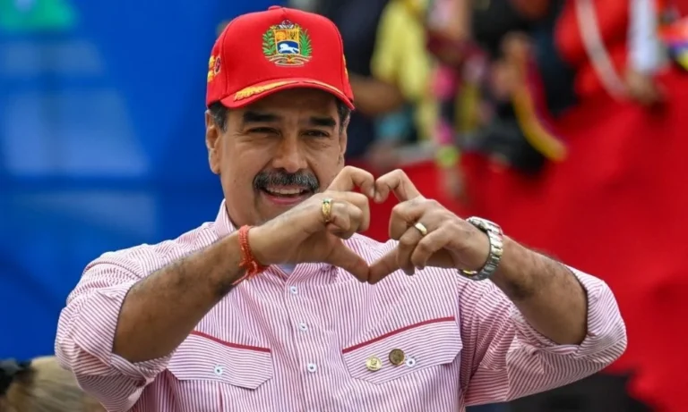 Maduro, preso nos EUA, envia mensagem de ‘fé, amor e gratidão’ ao povo venezuelano