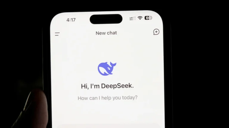 Guerra de Preços na IA: DeepSeek, Rival do Gemini, Corta Custos de API em 75% Permanentemente Apoiada por Chips Huawei
