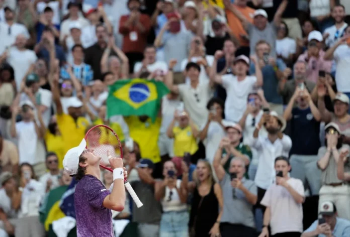 João Fonseca Conquista Virada Heroica em Roland Garros, Bate Croata e Garante Confronto dos Sonhos Contra Djokovic