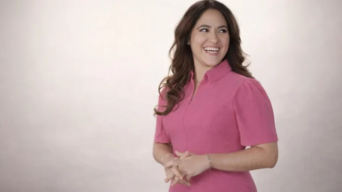 Vaticano Nomeia Primeira Mulher Não Religiosa para Liderança em Comunicações: Conheça Maria Montserrat Alvarado